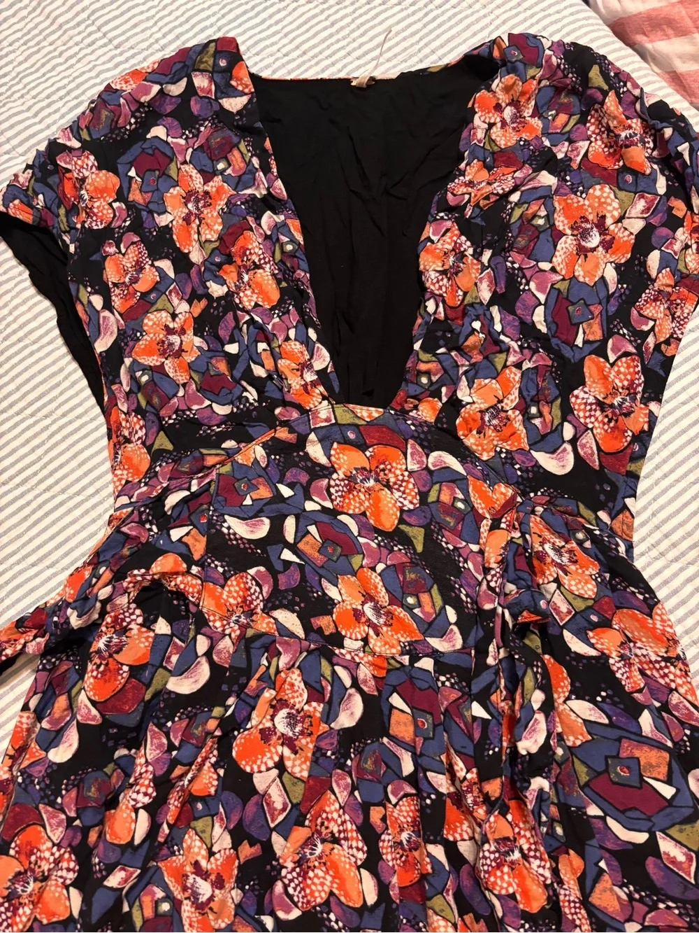 FREE PEOPLE Floral V-Neck Women’s Dress in Orange & Purple